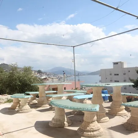 Beni Albergue Sarandë
