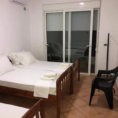 Beni Albergue